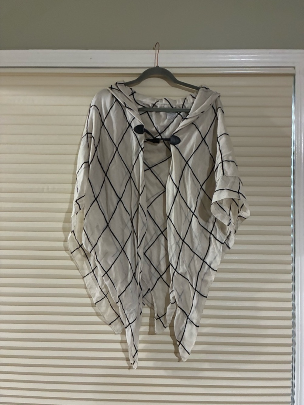 Lightweight Poncho with Black Windowpane Check